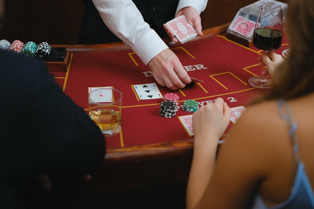 How Is Online Poker An Amazing Casino Game?